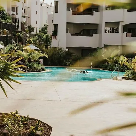 Apartman Heated Pool*gym*a/c Arona